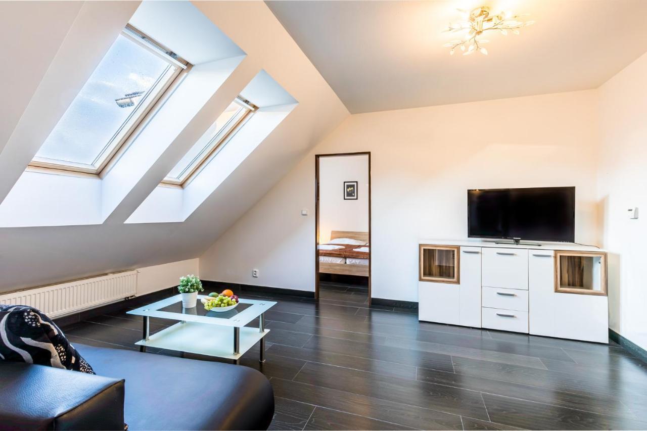 Teplice Apartments Dlouha Екстер'єр фото